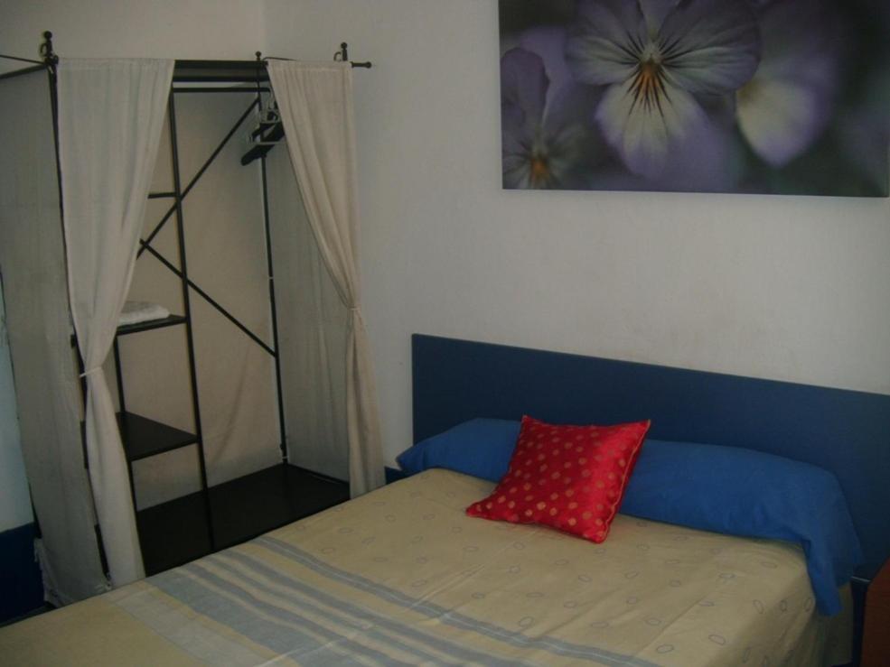 Puerta Del Sol Rooms Madrid Rom bilde
