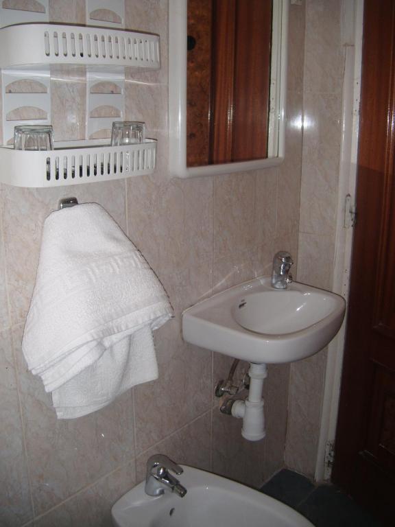 Puerta Del Sol Rooms Madrid Rom bilde