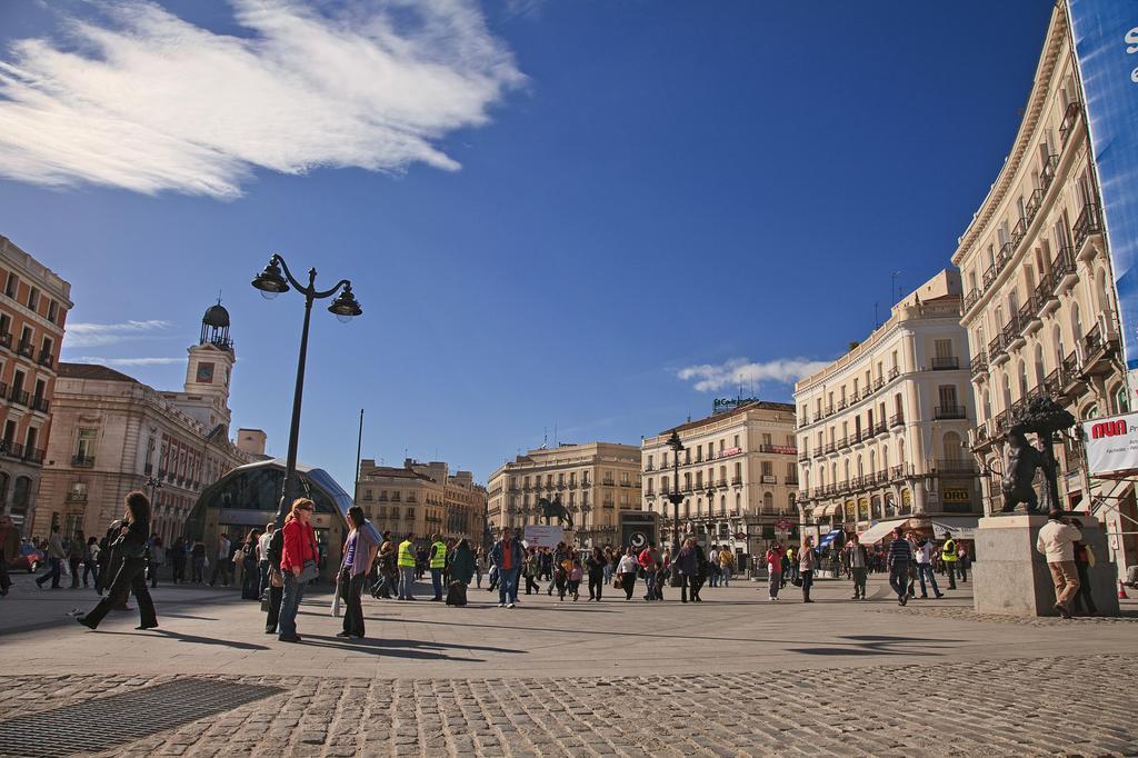 Puerta Del Sol Rooms Madrid Eksteriør bilde